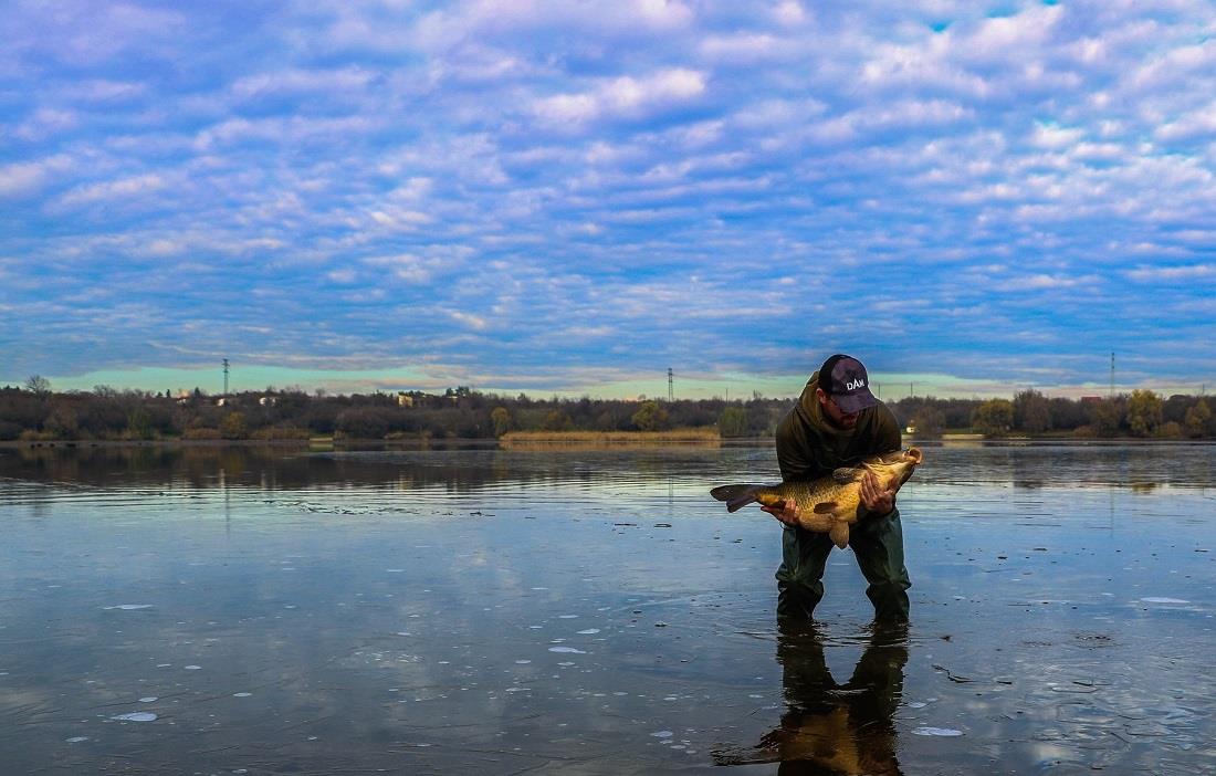 E OFICIAL. De cand pot merge din nou pescarii pe balta?